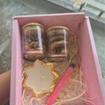 2 Eatables 1 Medium Lotus urli 1 Relaxing bathsalt