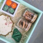 Festive Gift Hamper – Premium Candle